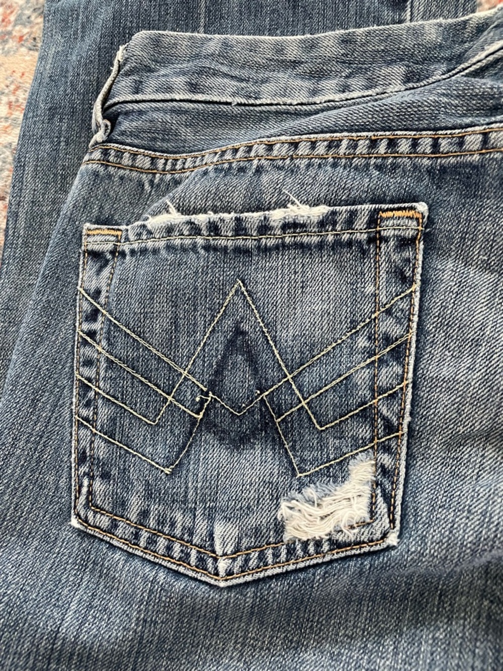 7 For All Mankind Women's Boot Cut Jeans - Light Blue Denim size 28 x 31 - Picture 3 of 8